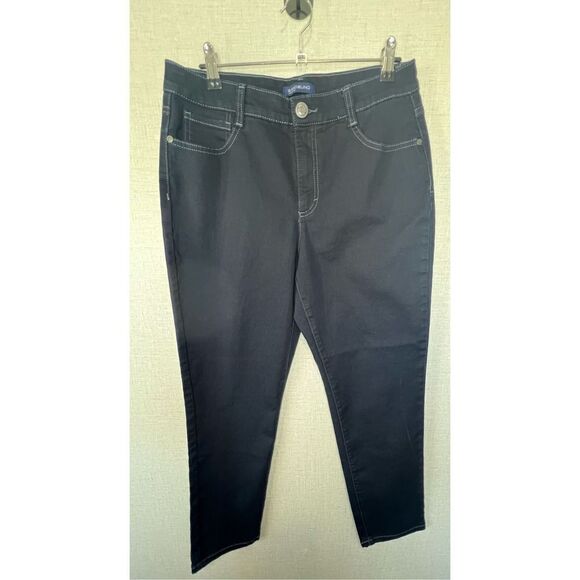 Bandolino Dark Wash Mid-Rise Casual Straight Leg Denim Jeans - Picture 1 of 4